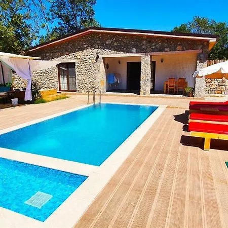 Nc Villa *