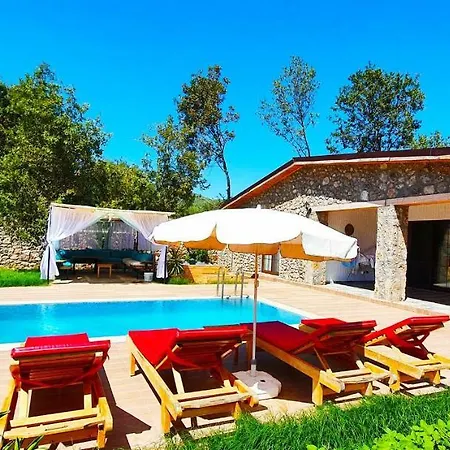 Villa Nc *